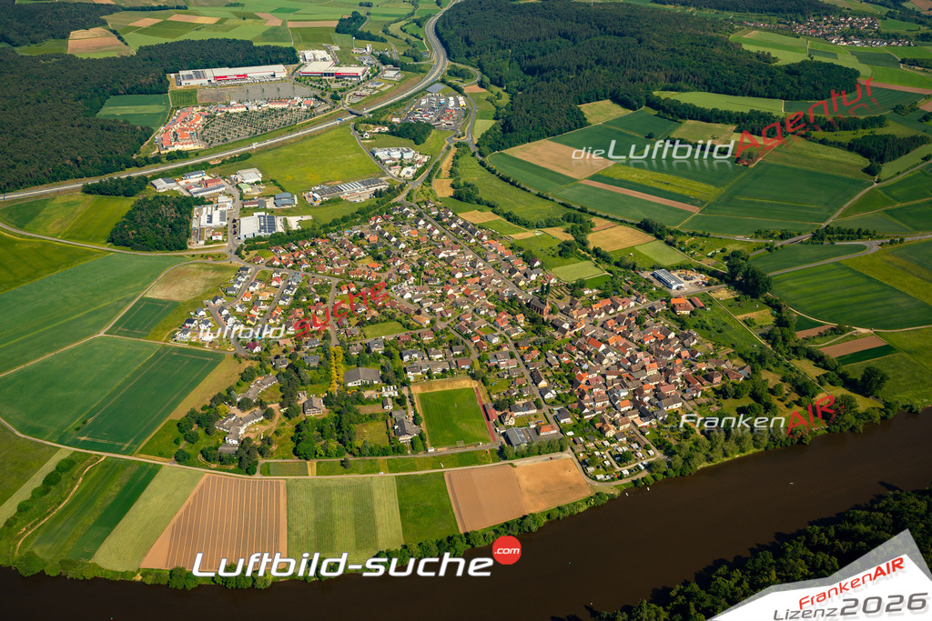 Das Luftbild zeigt Bettingen Wertheim - Die Luftaufnahme wurde 2023 vom UL-Flugzeug aus erstellt ( keine Drohne ) - Hochauflösende Luftaufnahme - Für grossformatige Ausdrucke geeignet. Die Geschenkidee !Mit Lizenz und Bildrechte bestellbar