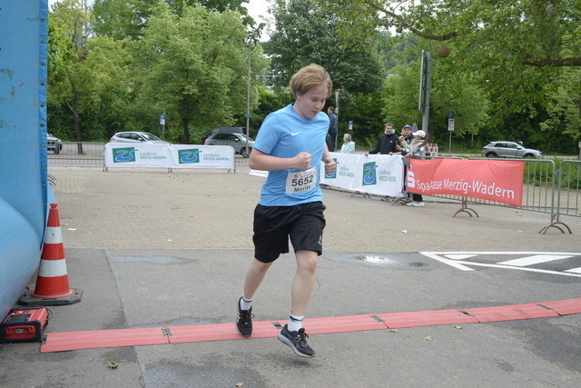 13-34-54_ | Meisterchip Fotoshop - Realisiert mit Pictrs.com