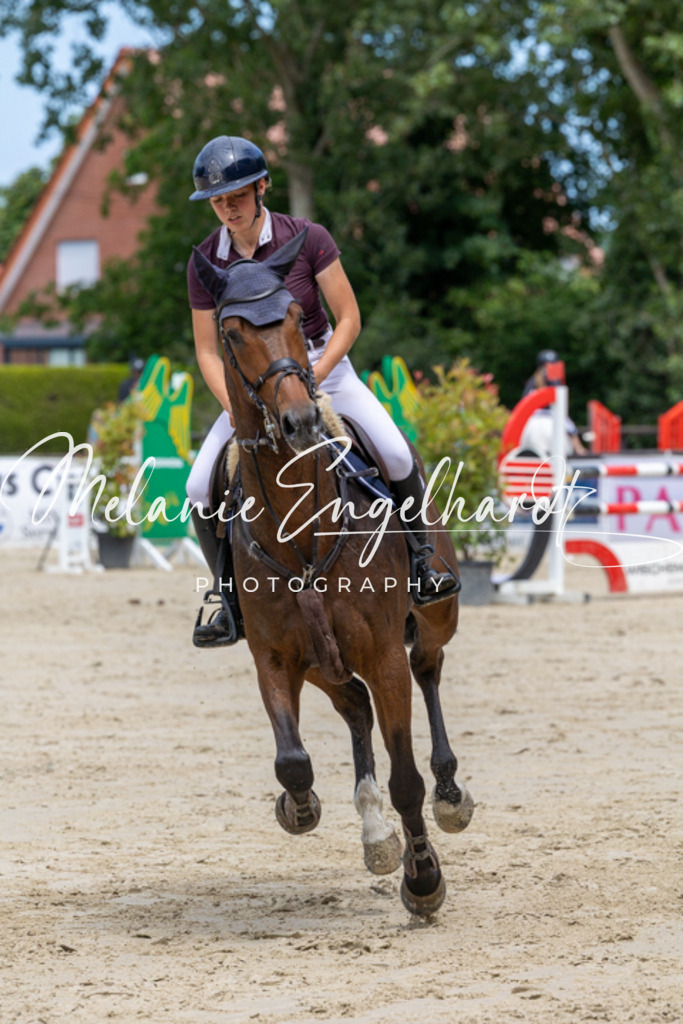 7I8A2826 | melanie-engelhardt-photography - Realisiert mit Pictrs.com