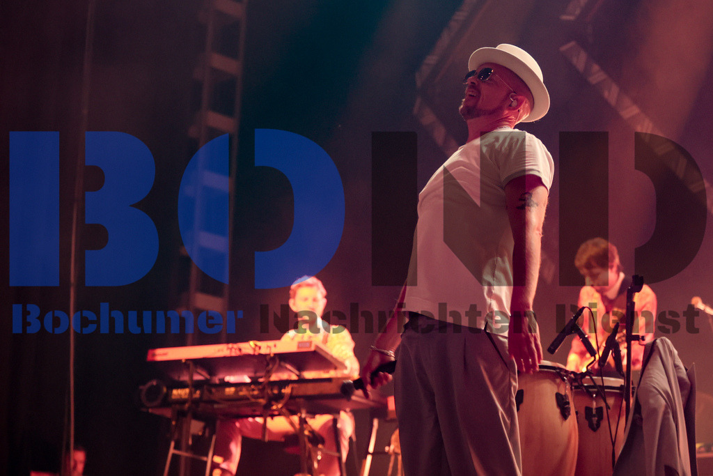 Zeltfestival Ruhr 2024 - Jan Delay  {date} -  | {headline}(Foto: Sebastian Sendlak / BOND) - Realisiert mit Pictrs.com