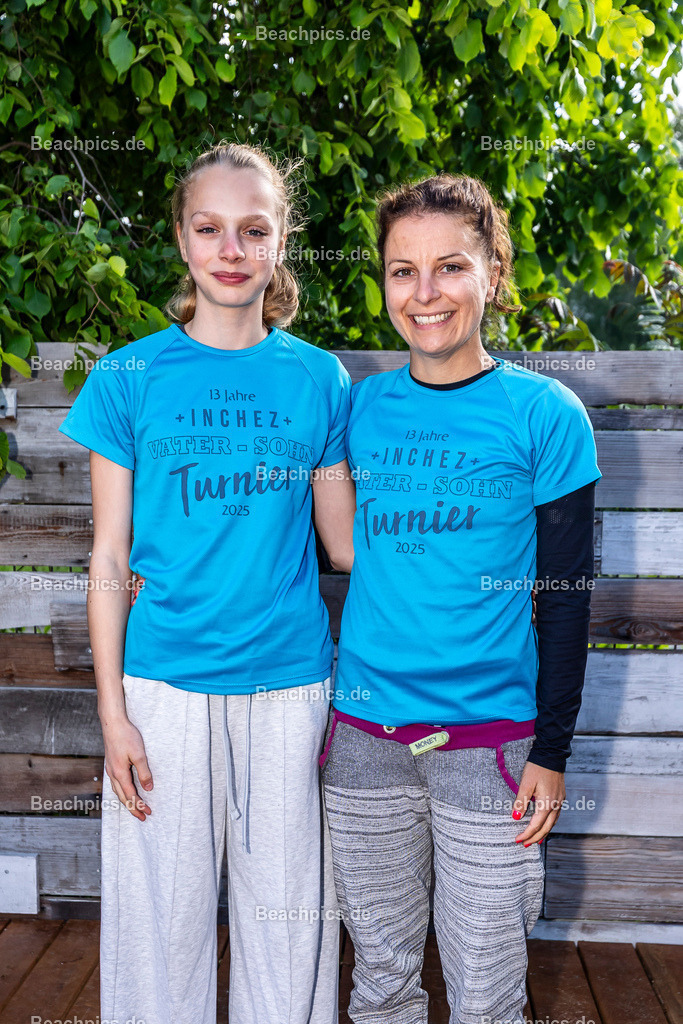 2025-200075948-Vater-Sohn-Turnier-Familienfotos | Pinar Atalay, Bundeskanzler Friedrich Merz 29.05.2025; Berlin Foto: Gerold Rebsch - www.beachpics.de