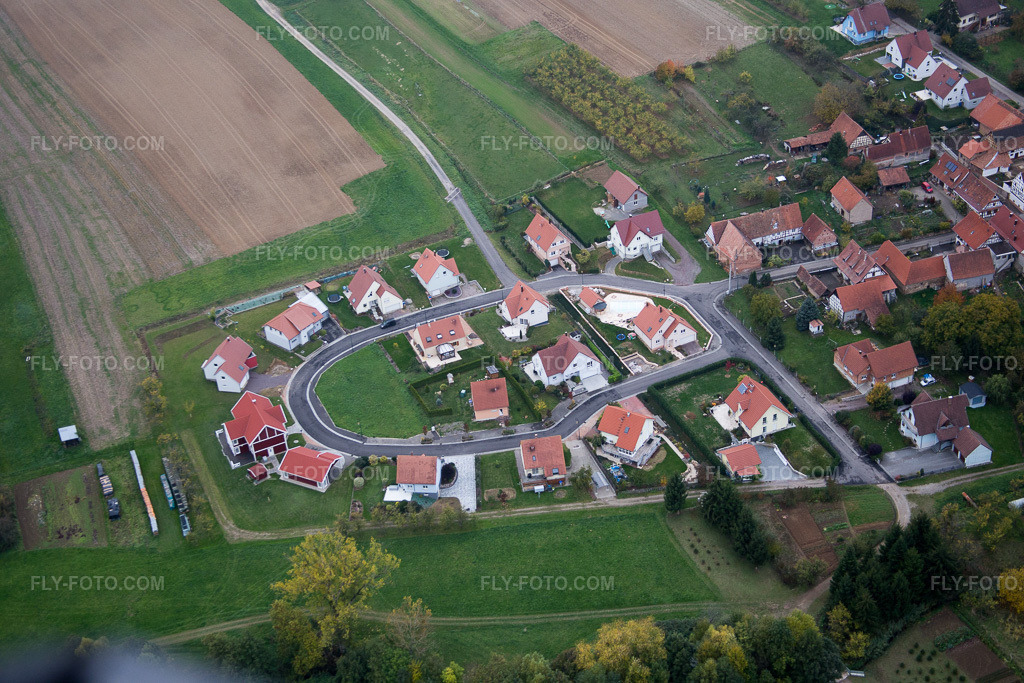 Aerial view: View of the town in Cleebourg in the state Bas-Rhin, France.Photo: IMG_084601.jpg taken on 10/23/2015 by Werner Riehm/FLY-FOTO.comResolution of the original: 5472 x 3648 px