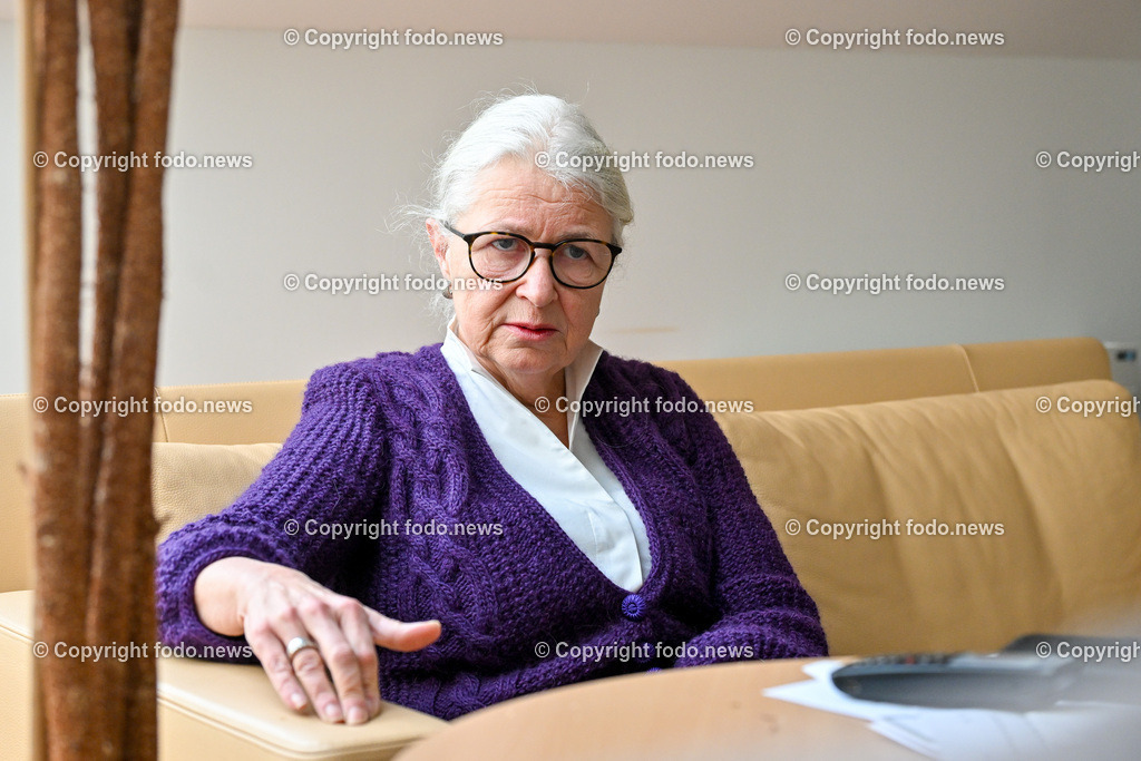 Adelheid Kastner_ Psychiaterin_ Gerichtsgutachterin und Autorin_ 15.02.2024-3 | 15.02.2024, Linz, AUT, Adelheid Kastner, im Bild Adelheid Kastner (Fachaerztin für Psychiatrie und Neurologie, Primaraerztin der Klinik fuer Psychiatrie mit forensischem Schwerpunkt, Gerichtsgutachterin)