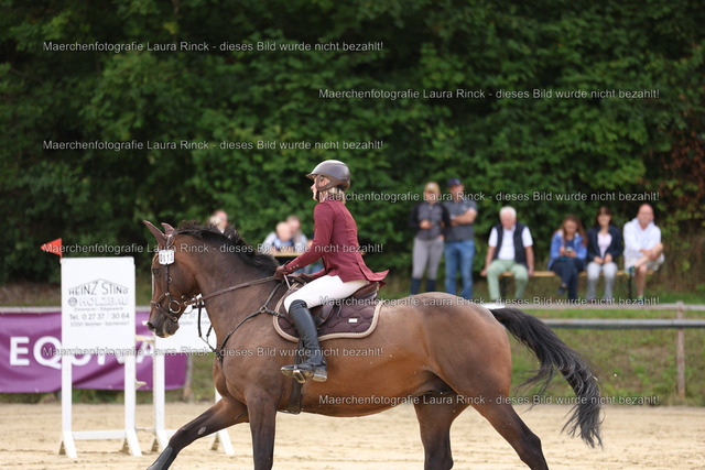 HG9A0278 | laurarinckfotografie - Realisiert mit Pictrs.com