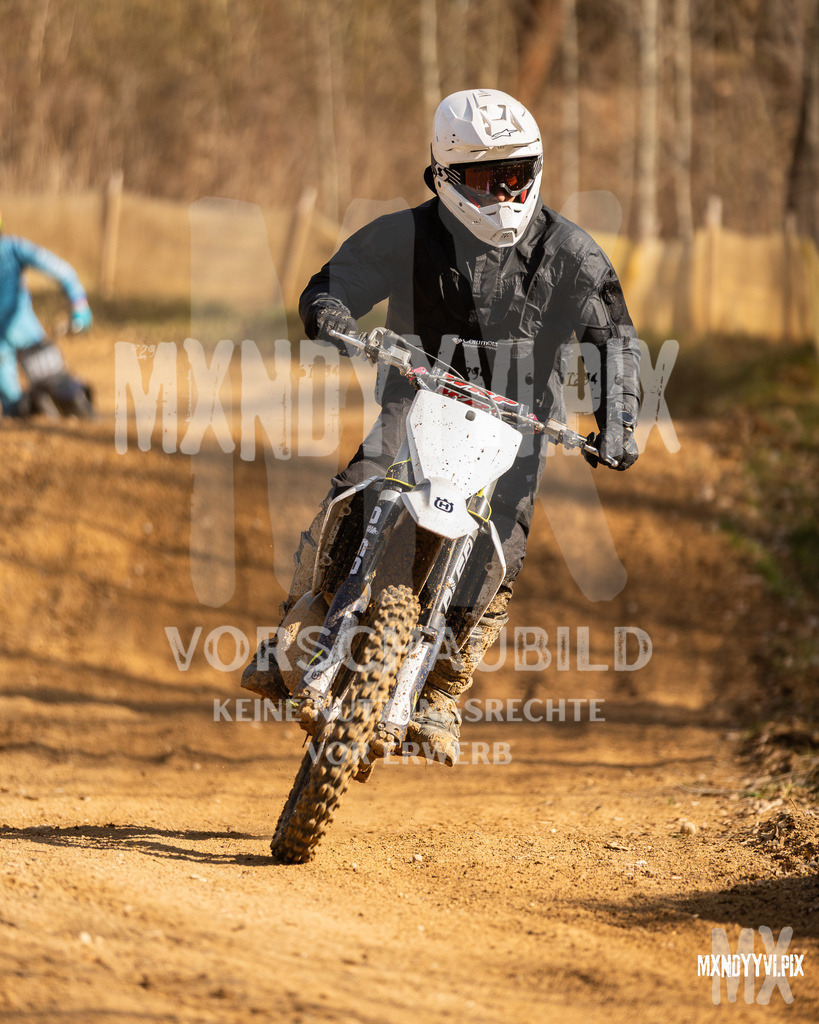 866A9910 | mxndyyvipix