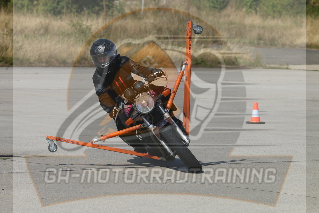 IMG_3600 | gh-motorradtraining-foto.de - Realisiert mit Pictrs.com