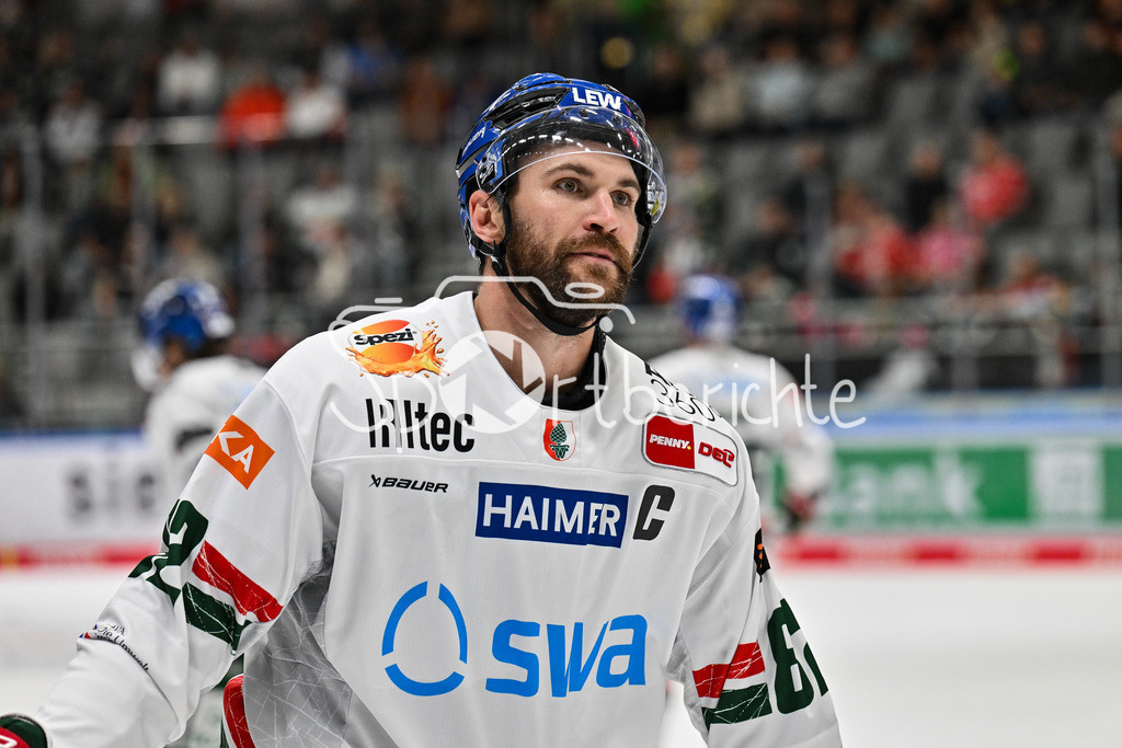 Augsburger Panther - Moser Medical Graz99ers | im Bild Alexandre GRENIER (Augsburger Panther 82) / Einzelfoto / Freisteller / Testspiel: Augsburger Panther - Moser Medical Graz99ers; Curt Frenzel Stadion am 31.08.2025