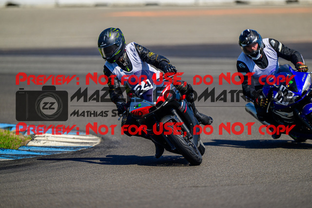 MaZZes_FotoMatrix_240520_6021986_8546 | INST