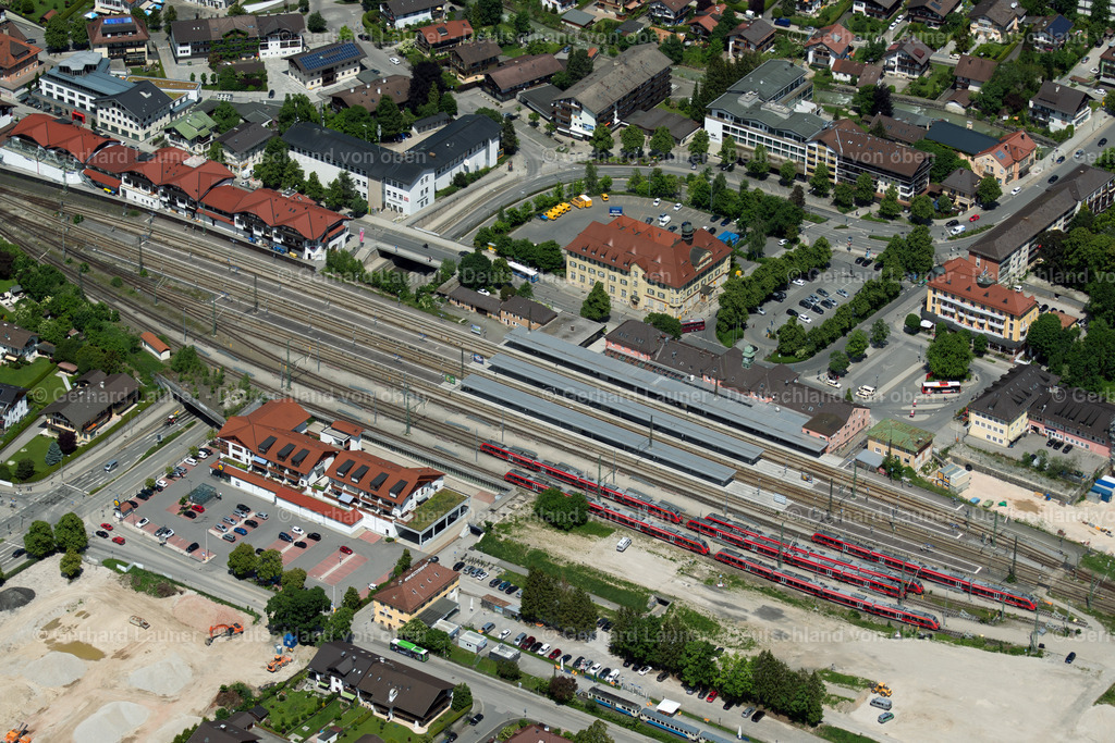 3804276 | Bahnhof, Garmisch-Partenkirchen