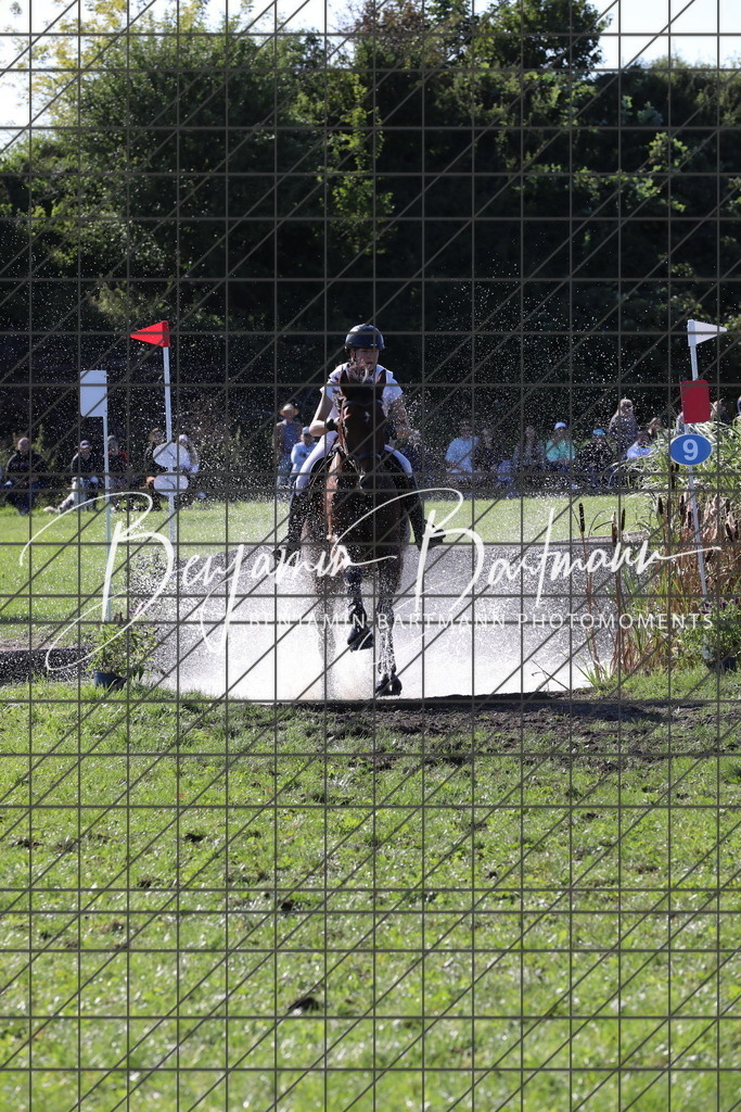 AZ2A0718 | Benjamin Bartmann Photomoments