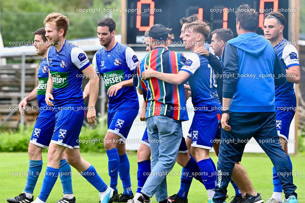 SV Dellach Gail vs. SAK 29.5.2023 | Jubel SV Dellach Gail Mannschaft, #86 Lukas Fabian Santner, #32 Martin Jantschgi, #17 Filip Skerl, #76 Fabio Revelant