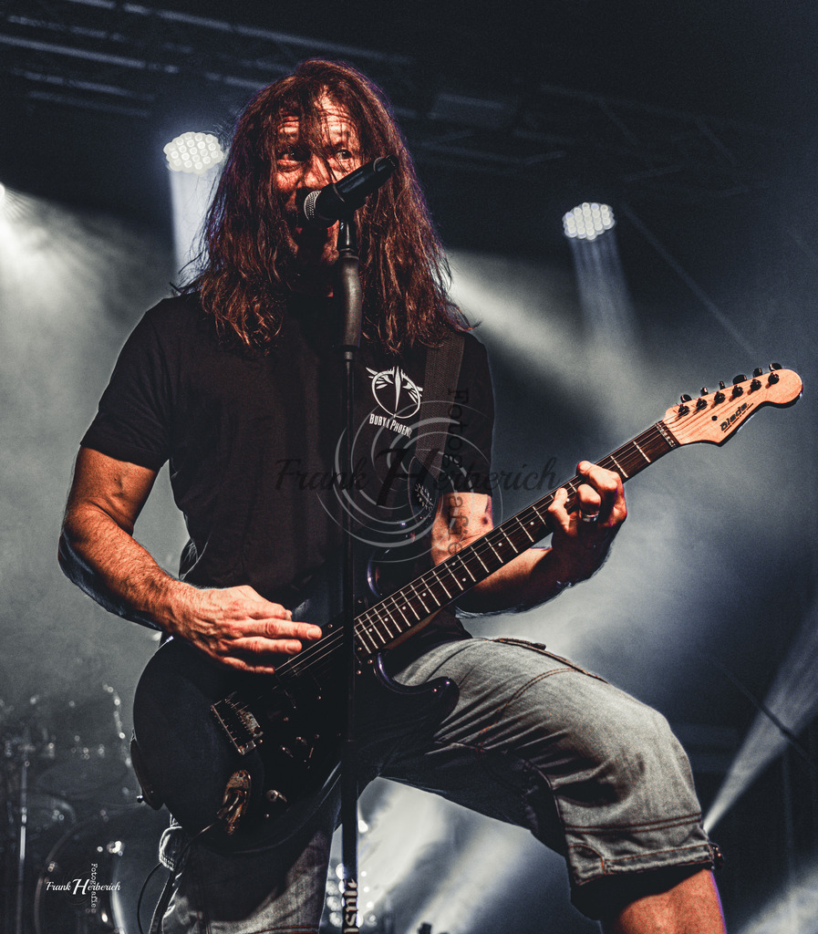 Justice 23.12.2025 | Frank Herberich Fotografie, Frank Herberich, Fotografie, Hochzeit, Portrait, St. Peter Ording, Ording, Westerhever, Nordsee, Frank Fotografie, Hardheim,  Odenwald,Walldürn, Band,Eventfotografie - Realisiert mit Pictrs.com