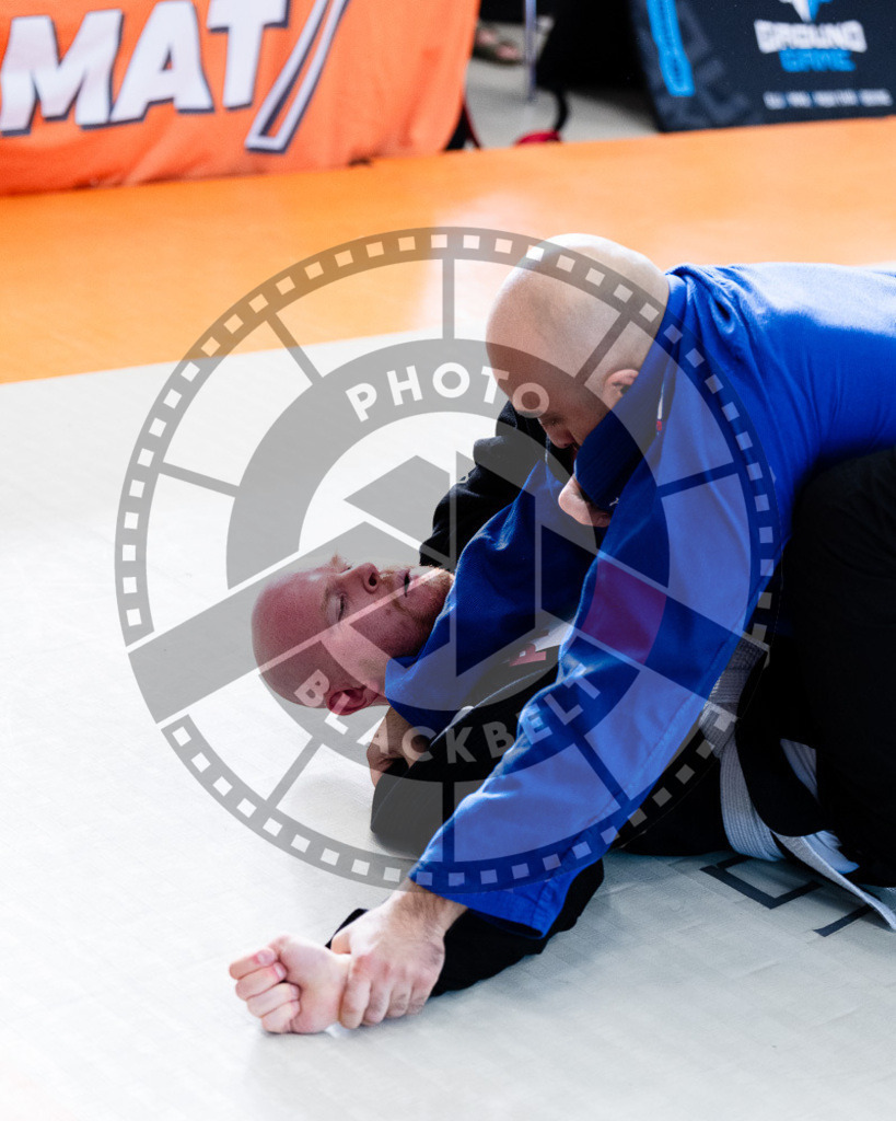20251122PBB12463 | Athletes compete during the Grappling Industries Berlin Jiu-Jitsu and Grappling Championship, on November 22, 2025 in Berlin, Germany. © photoblackbelt