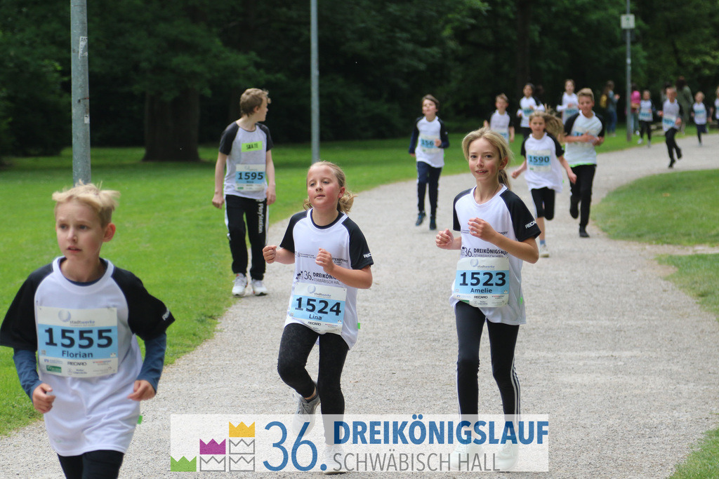 Stadtwerke Schüler und Jugendlauf 1,7km | 3koenigslauf 2022 Stadtwerke Schüler und Jugenlauf 1,7km - Realisiert mit Pictrs.com