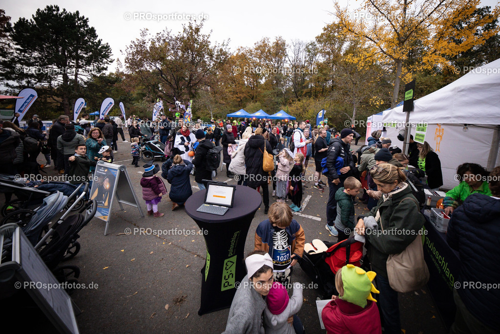 Halloween Run 2025 in Koeln, 31.10.2025 | Impressionen vom Halloween Run 2025 am 31.10.2025 in Koeln (Forstbotanischer Garten Rodenkirchen). Foto: Axel Kohring/Beautiful Sports