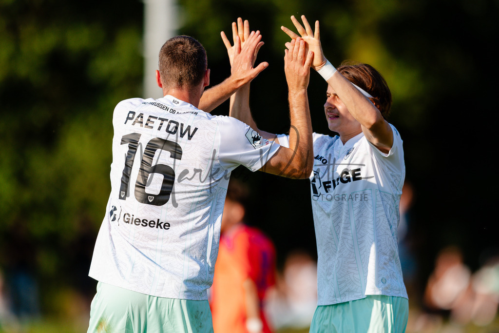 Testspiel, Saison 2026/27: SC Preußen Münster - Kickers Emden | Billerbeck, 10.07.2026: Testspiel, SC Preußen Münster gegen Kickers Emden auf der Anlage des DJK Billerbeck in Billerbeck. Foto: sportfotografie.ms | Markus Paletta - Realisiert mit Pictrs.com
