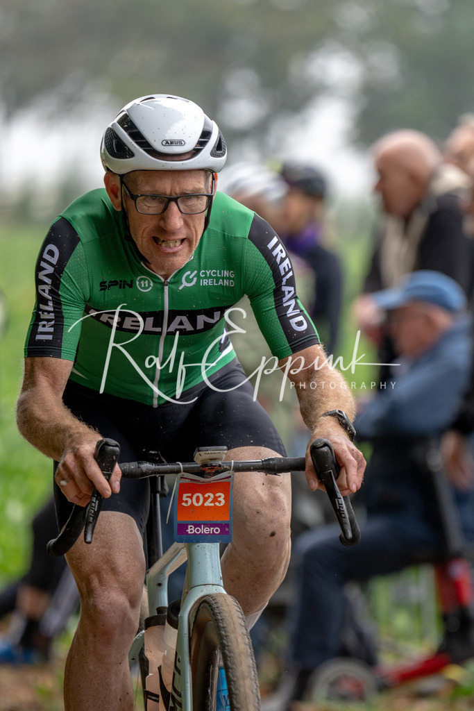 Ralf Eppink Photography 20251011_DSC00374 | Sportfotografie, Eventfotografie, Porträtfotografie, Radsport Fotograf, Triathlon Fotograf, Düsseldorf Fotograf, Köln Fotograf, Actionfotografie, Teamfotografie, Peoplefotografie, Business Portraits, Veranstaltungsfotografie, Reportagefotografie - Realisiert mit Pictrs.com