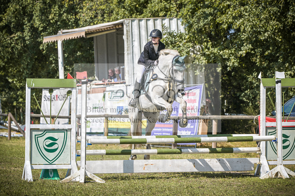 DOS_0697 | Entdecke hochwertige Reitturnierfotos von Foto Oger. Professionell, emotional und authentisch – jetzt Lieblingsmomente im Shop bestellen.Deutschlandweite Turnierfotografie. - Realisiert mit Pictrs.com