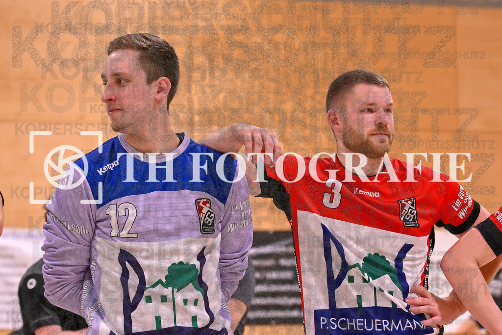 GER, SG Maulburg/Steinen - SG Walkirch/Denzlingen, Handball, Landesliga, 25. Spieltag, Saison 2023/2024, 27.04.2024 | Tobias Leonhardt (SG Maulburg/Steinen, #12), Marvin Grun (SG Maulburg/Steinen, #03)

GER, SG Maulburg/Steinen - SG Walkirch/Denzlingen, Handball, Landesliga, 25. Spieltag, Saison 2023/2024, 27.04.2024

Foto: TH Fotografie/Thomas Hess