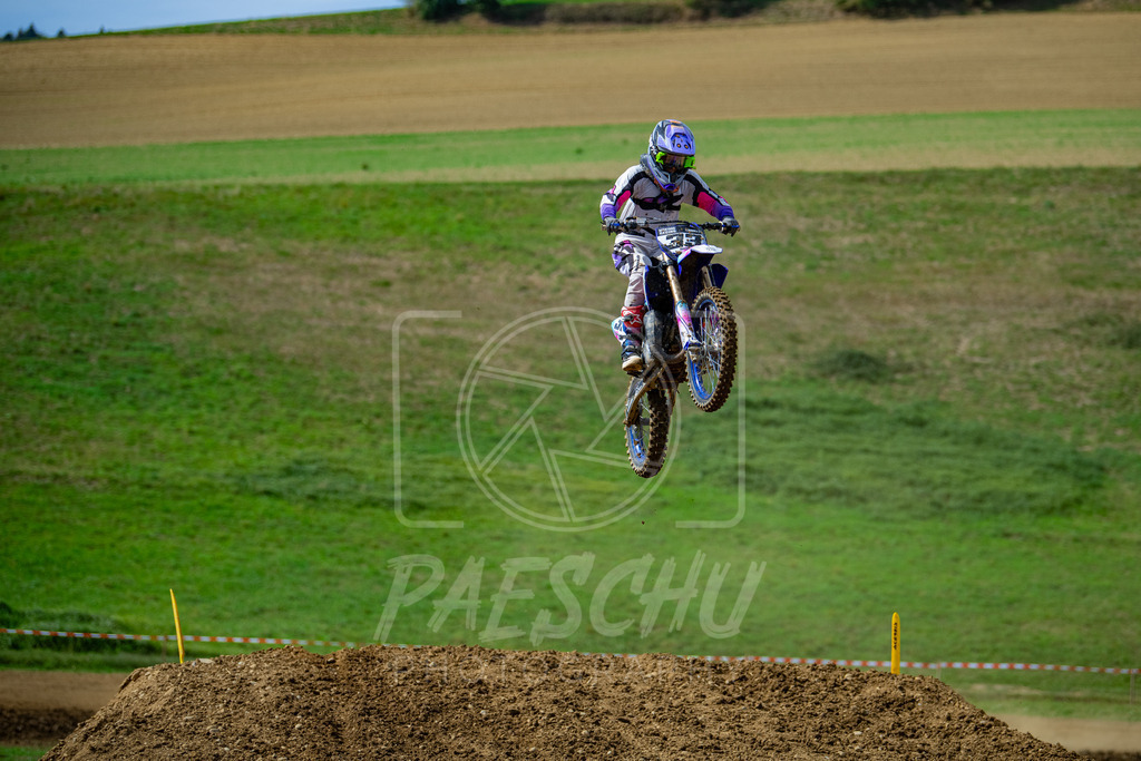 85 (210) | Paeschuphoto Shop - Wer nicht sucht der auch nicht findet.Ob Motocrossbilder oder von einem besuchtem Spiel, Hauptsache Action. - Realisiert mit Pictrs.com