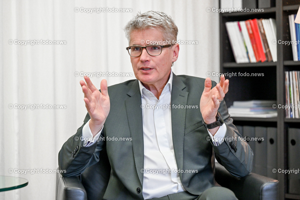 Musiktheater Linz_ Thomas Königstorfer_ 27.02.2023-43 | 27.02.2023, Musiktheater Linz, AUT, Thomas Koenigstorfer, im Bild Musiktheater Linz, Thomas Koenigstorfer (Kaufmaennische Direktion Landestheater Linz)