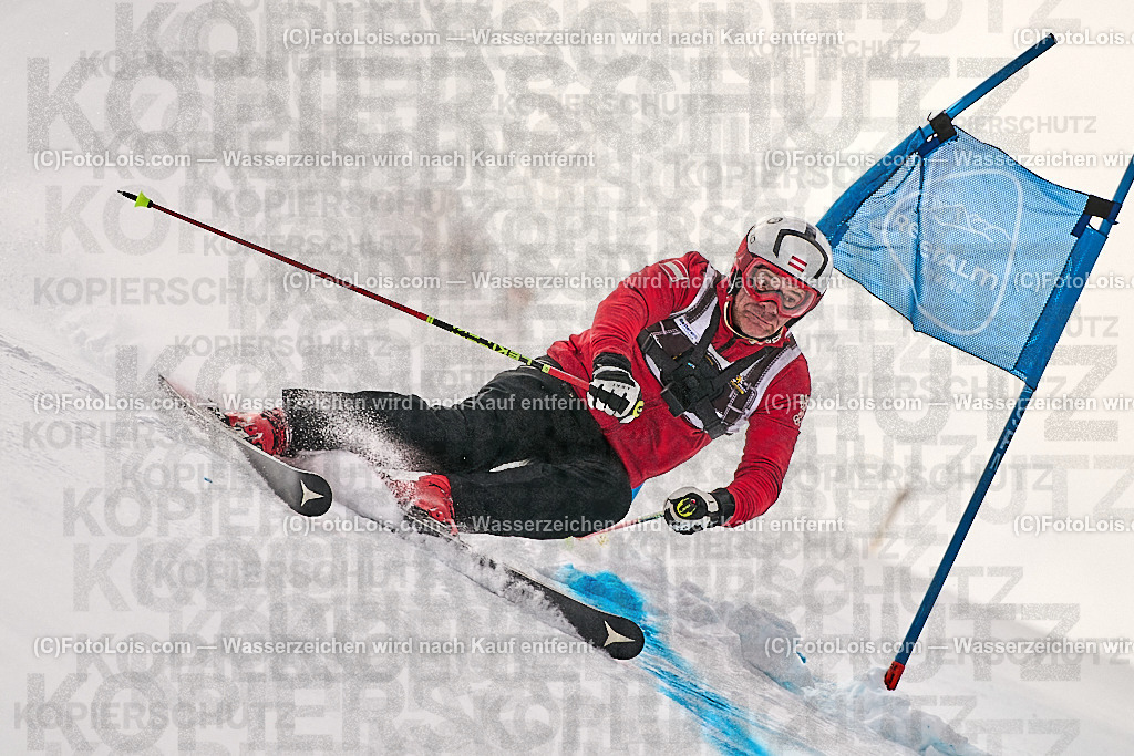 _ALP0185_MASTERS-WM_Reiteralm_A-GS_Vorlaeufer | FISWORLD CHAMPIONSHIPSMASTERS ALPINE SKIING, 23. – 28. MÄRZ 2026 - REITERALM | STMK | AUT.   Veranstaltet vom Masters-Referat des Deutschen Skiverbandes (DSV). Durchführende Organisation: WSV Pichl-Reiteralm, unterstütutzt von den Bergbahnen REITERALM bei Schladming und SKI AUSTRIA.                            Disziplinen:  Super-G, GiantSlalom, Slalom.                                                 Kategorien:  A (Herrn 30-59 Jahre), B (Herrn ab 60 Jahre), C (Damen 30-59 Jahre), D (Damen ab 60 Jahre).                Rennstrecken:   Gasselhöhe und Muldenliftpiste auf der Reiteralm.