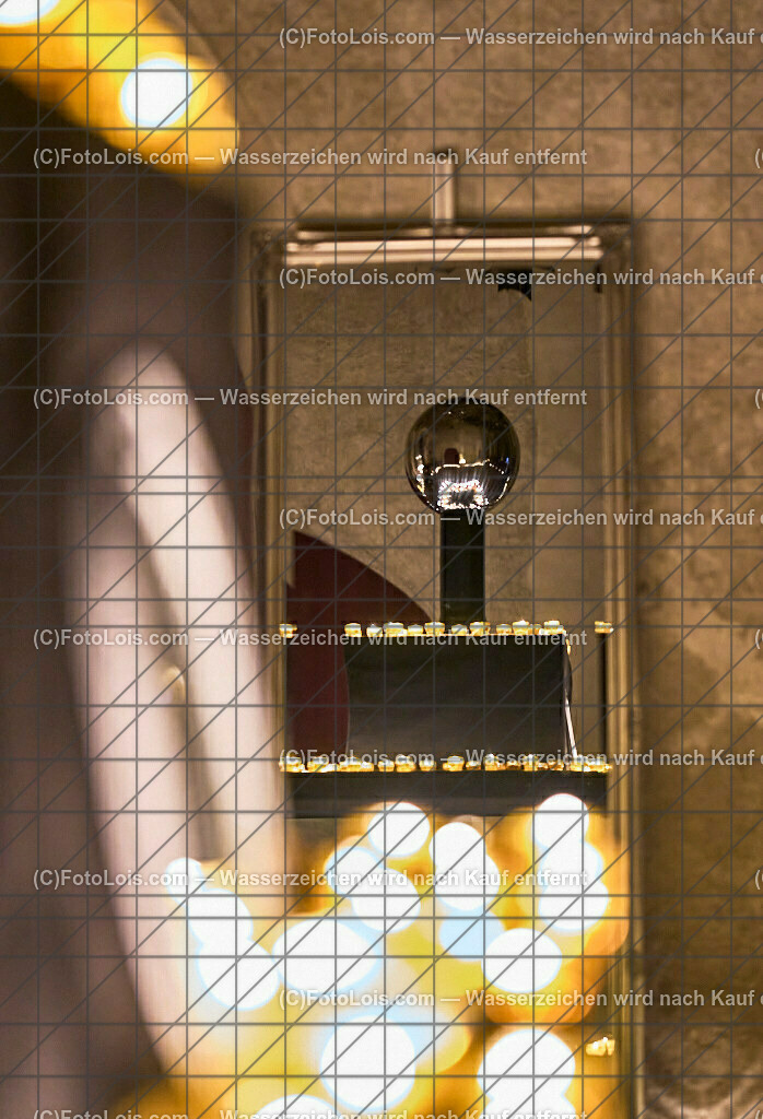 ALP1429_NACHT der tausend LICHTER_Pfarrkirche Wieselburg | (C)FotoLois.com, Alois Spandl, NACHT der 1000 LICHTER in der Pfarrkirche Wieselburg, Di 31. Okt. 2023.