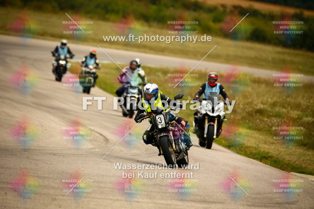 _MOT7535 | Hier findet Ihr Bilder von Touristenfahrten auf der Nürburgring Nordschleife oder von anderen Veranstaltungen die ich besucht habe. Viel Spass beim Durch Schauen 