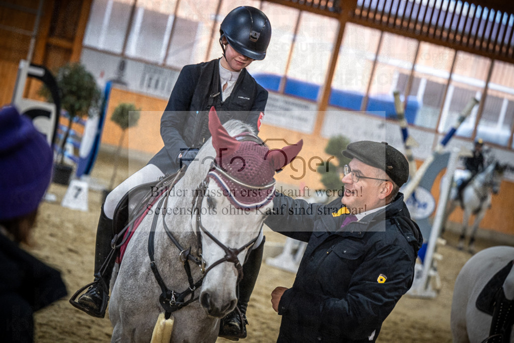 DOS_0015 | Entdecke hochwertige Reitturnierfotos von Foto Oger. Professionell, emotional und authentisch – jetzt Lieblingsmomente im Shop bestellen.Deutschlandweite Turnierfotografie. - Realisiert mit Pictrs.com