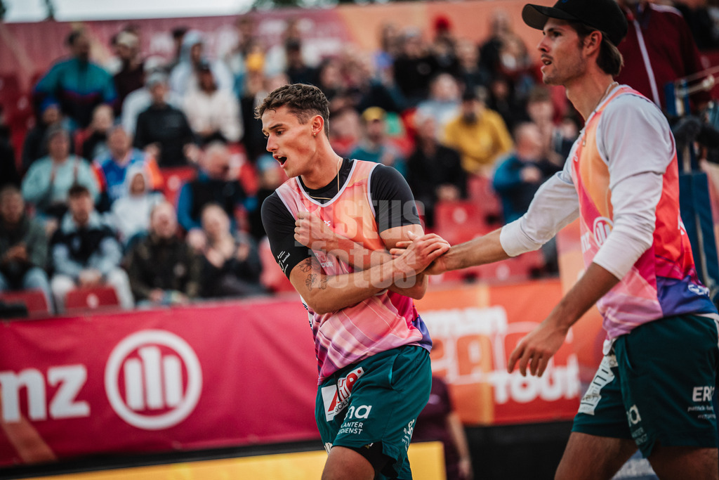 Beachvolleyball | Männer | Allianz German Beach Tour 2025 | Tourstop Berlin | 22.08.2025 | v.l. Hennes Nissen und Niklas Held