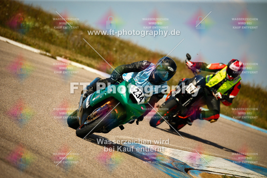 _MOT9397 | Hier findet Ihr Bilder von Touristenfahrten auf der Nürburgring Nordschleife oder von anderen Veranstaltungen die ich besucht habe. Viel Spass beim Durch Schauen 