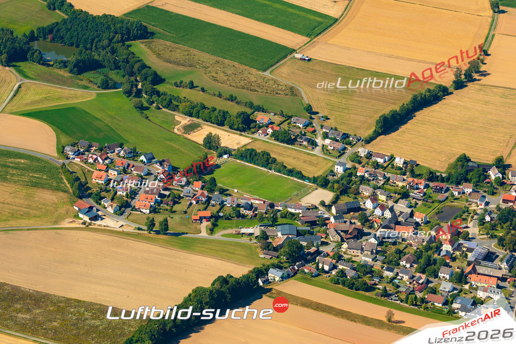 Luftaufnahme  Röthenbach  Arzberg Das Luftbild wurde 2025 vom UL-Flugzeug heraus erstellt ( keine Drohne ) - Hochauflösende Luftaufnahme -Nicht vergleichbar mit Google Maps oder Satelittenbilder- Die Geschenkidee !Mit Lizenz und Bildrechte bestellbar