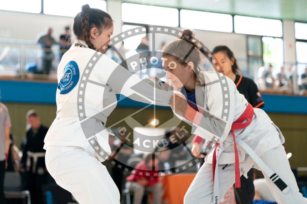20240915PBB2111 | Athletes compete during the Grappling Industries’ grappling and Brazilian jiu-jitsu competition in Berlin, on September 15, 2024.