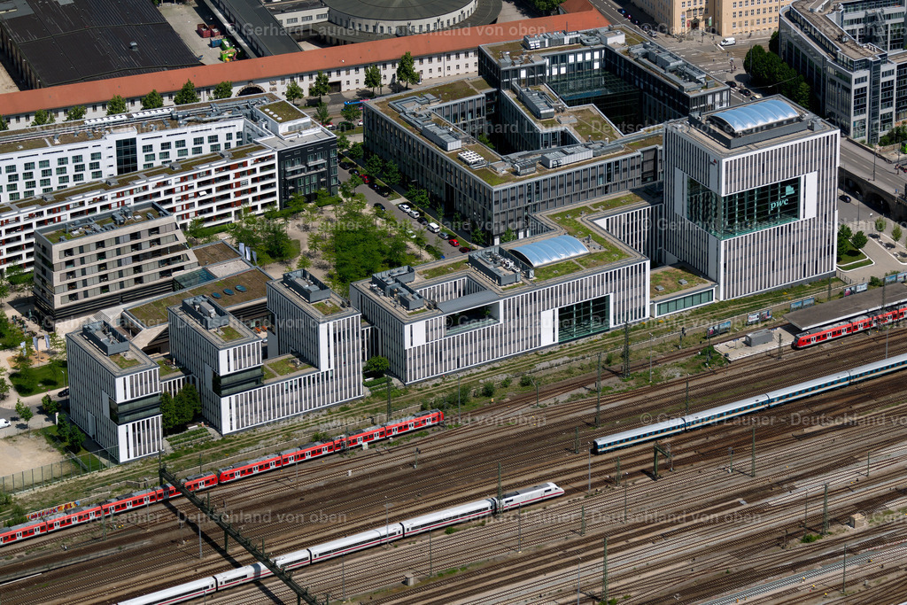 3804096 | moderne Gebäude an der Erika-Klaus-Mann-Strasse, München