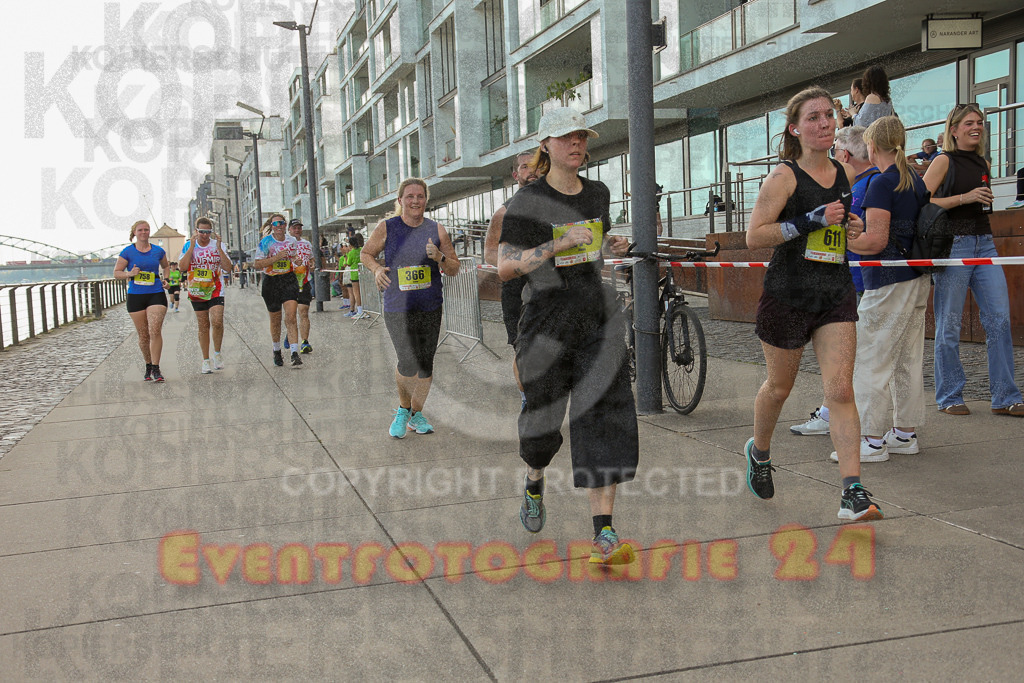 250920_1454_EX1_8157 | Sportfotografie im Rhein-Sieg Kreis, Köln, Bonn, NRW, Rheinland Pfalz, Hessen, etc. Unser Tätigkeitsfeld umfasst den Laufsport vom Volkslauf über den Marathon, Duathlon, Triathon bis zum Ultralauf wie Kölnpfad Ultra oder Schindertrail.