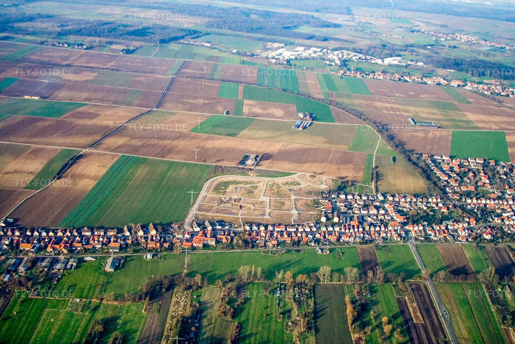 Luftbild: Saarstraße von Süden in Kandel im Bundesland Rheinland-Pfalz in Deutschland. Foto: IMG_5149.jpg vom 29.12.2006 durch Werner Riehm/FLY-FOTO.de