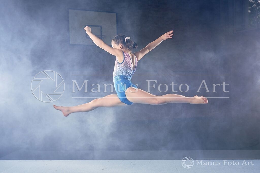 B-DSC00782 | Professionelle Sportfotografie in Hamburg, Schleswig-Holstein und Niedersachsen – spezialisiert auf Rhönrad, Geräteturnen, Leistungsturnen und rhythmische Sportgymnastik. Bundesweite Begleitung von Rhönrad-Events. Jetzt Sport-Fotos - Realisiert mit Pictrs.com