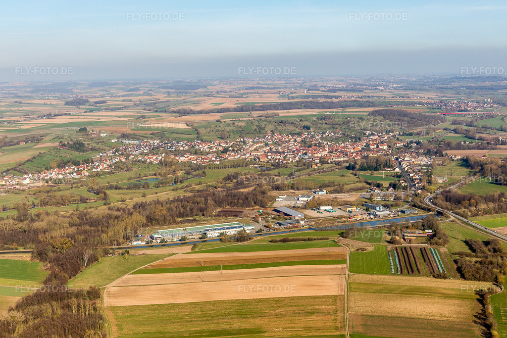Luftbild: Fluß- Uferbereichen der Zorn in Steinbourg im Bundesland Bas-Rhin in Frankreich. Foto: IMG_097552.jpg vom 16.03.2017 durch Werner Riehm/FLY-FOTO.de
