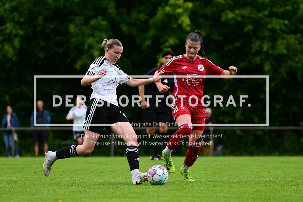 Fußball I Frauen I Saison 2025-2026 I Testspiel I FC Jesteburg-Bendestorf - VSV Hedendorf-Neukloster I 08979 | Der Sportfotograf. - Realisiert mit Pictrs.com