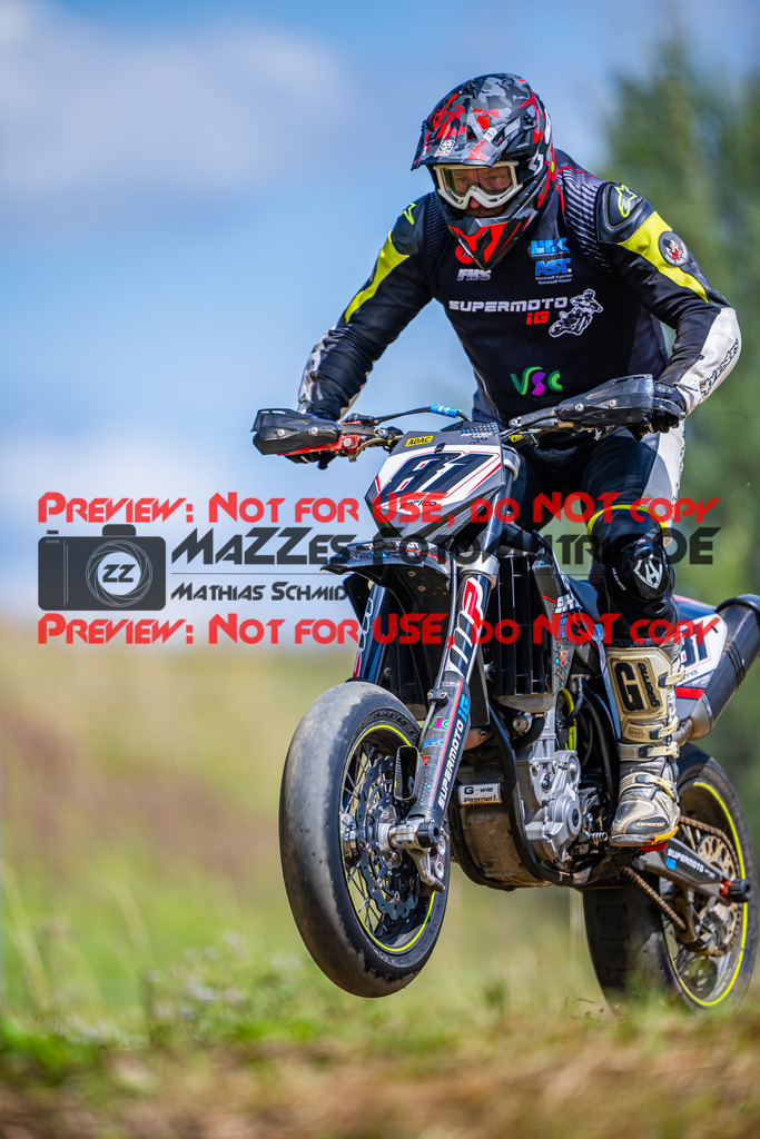 MaZZes_FotoMatrix_240713_6007705_9174 | S4