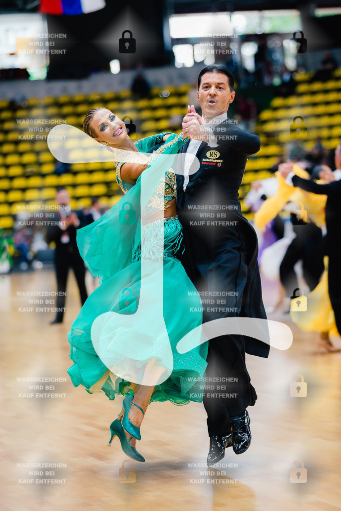 Hessen Tanzt WDSF Open Senior III Standard 1st (281) Slawek Lukawczyk _ Janine-Nicole Desai (United Kingdom)-2025-05-17-9965 | Webshop for digital downloads and prints of dance sport, event & show photographer Julian Link - Realisiert mit Pictrs.com