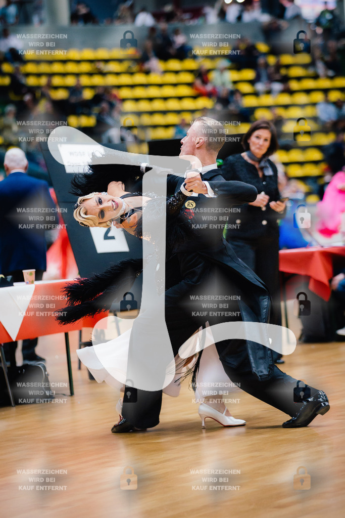 Hessen Tanzt WDSF International Open Standard 1st (20) Karolis Burneikis _ Fabien Lax (TSC Rot-Gold-Casino Nürnberg)-2025-05-17-9744 | Webshop for digital downloads and prints of dance sport, event & show photographer Julian Link - Realisiert mit Pictrs.com