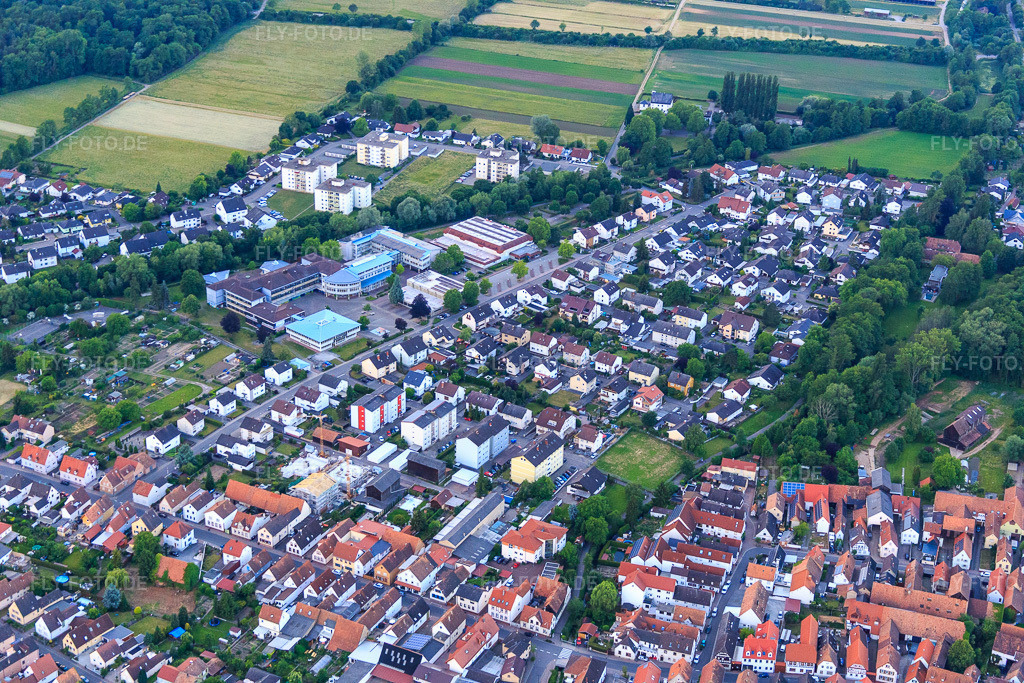 Luftbild: Südring in Herxheim bei Landau im Bundesland Rheinland-Pfalz in Deutschland. Foto: IMG_080413.jpg vom 05.06.2015 durch Werner Riehm/FLY-FOTO.de