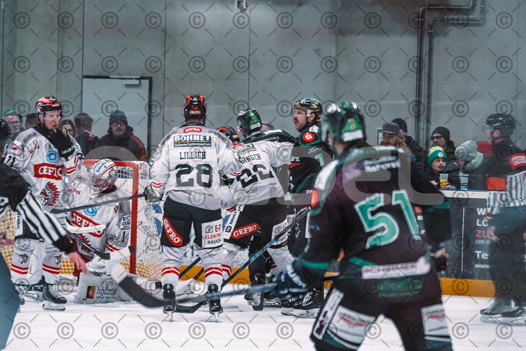 Alligators_vs_Memmingen_05_12_2025-110 | Höchstadt Alligators Fotogalerie: Eishockey-Action aus Franken. Professionelle Spielfotos, Portraits & Stadionbilder zum Download. Jetzt entdecken! - Realisiert mit Pictrs.com