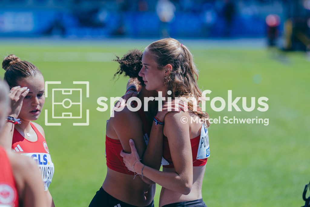 Deutsche Meisterschaften der Frauen und Männer 2026 | Julia Badenhausen, Eintracht Frankfurt e.V., Finja Ponndorf, Eintracht Frankfurt e.V., U20 4x400-Meter-Staffel, Deutsche Meisterschaften der Frauen und Männer 2026, Lohrheidestadion Bochum-Wattenscheid, 25.07.2026. Foto: Marcel Schwering / sportimfokus - Realisiert mit Pictrs.com