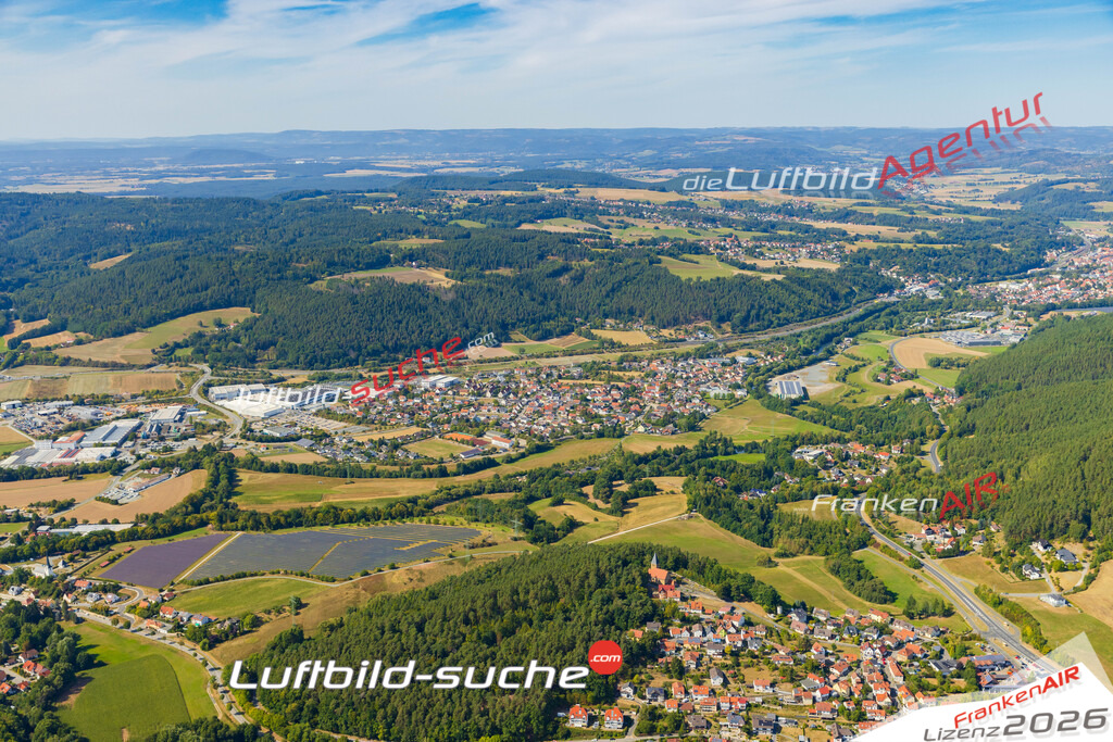 Geschenkidee Neuses bei Kronach -Die Luftbildaufnahme wurde 2025 vom UL-Flugzeug heraus erstellt ( keine Drohne ) - Hochauflösende Luftaufnahme -Nicht vergleichbar mit Google Maps oder Satelittenbilder- Die Geschenkidee !Mit Lizenz und Bildrechte bestellbar
