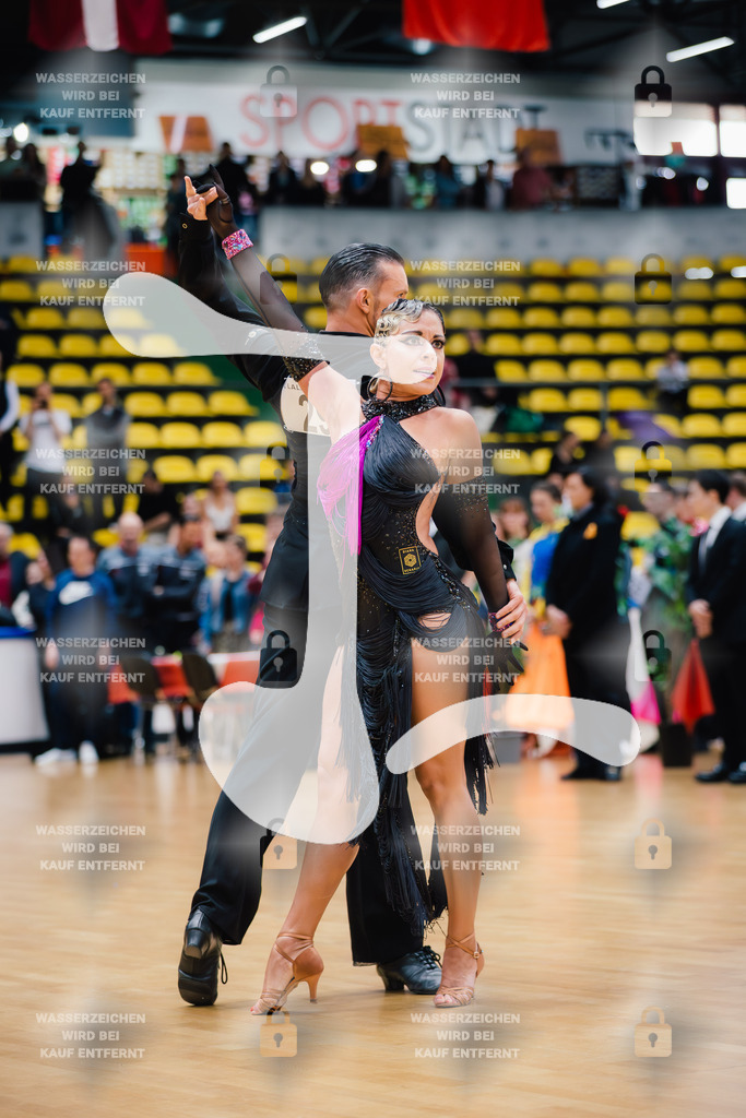 Hessen Tanzt WDSF International Open Latin 5th (29) Vinzenz Dörlitz _ Albena Daskalova (TD TSC Düsseldorf Rot-Weiß)-2025-05-18-5363 | Webshop for digital downloads and prints of dance sport, event & show photographer Julian Link - Realisiert mit Pictrs.com