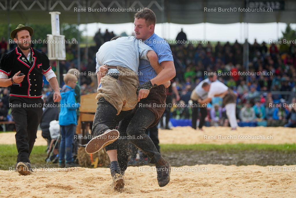 RB_08110 | René Burch leidenschaftlicher Fotograf aus Kerns in Obwalden.  Hier finden sie Sport, Landschaft und Natur Fotografie.
 - Realisiert mit Pictrs.com