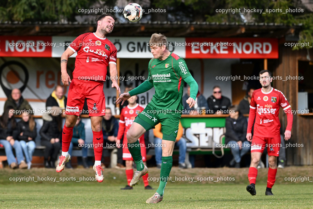 FC ASKÖ Gmünd vs. SV Rapid Lienz | #15 Martin Neunhäuserer Rapid Lienz, #8 Domenik Steiner FC Gmünd, FC ASKÖ Gmünd vs. SV Rapid Lienz, FC ASKÖ Gmünd vs. SV Rapid Lienz am 09.11.2025 in Ferlach (Ballspielhalle Ferlach), Austria, (Photo by Bernd Stefan)