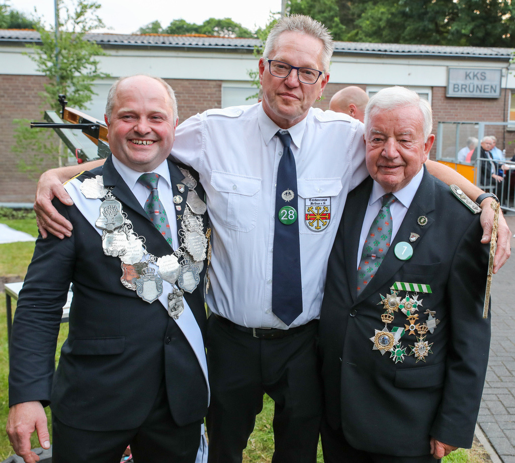 top-top.de-250627-119 | Foto, Video, Fotografie, Videografie, Fotobox, DJ, Discjockey, Musik, Musikbox, Veranstaltung, Photobooth, Amazon, Ebay, Buchtipp, Bestseller, Autor, Verlag, Buch, Wesel, Hamminkeln, NRW, Dinslaken, Rees, Drohne, Hochzeit, Party, Fotobox, Wesel, Fotograf